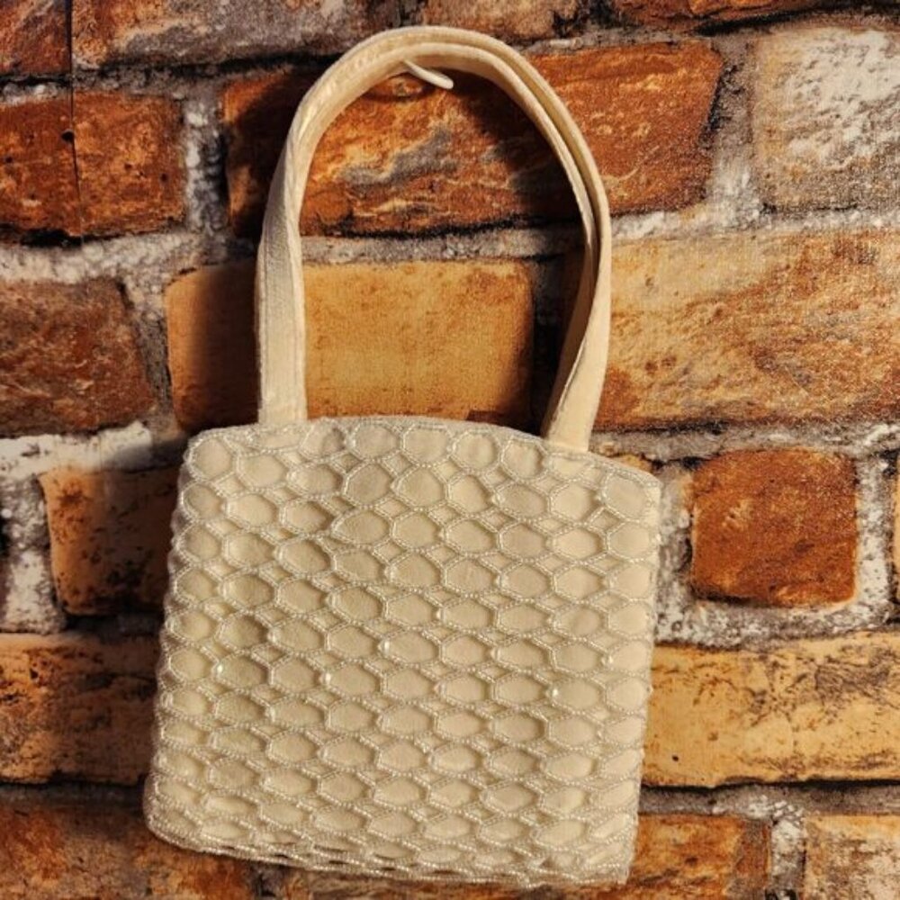 Vintage Cream/White Velvet Beaded Evening/Formal Purse/Bag - Gorgeous!